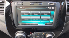 Renault Captur 1.5 dCi 90 Iconic 5dr EDC Diesel Hatchback